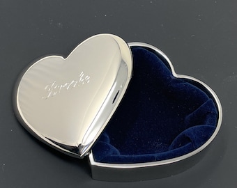 Personalized heart jewelry box for Bridesmaid, Flower girl, Mom. Engraved with name or Monogram