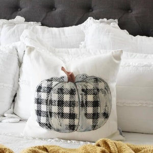 Fall Pillow Cover, plaid pumpkin, Fall plaid Decor, Fall pillow, pumpkin pillow, black and white plaid, buffalo plaid fall