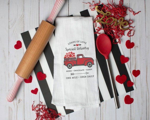 Valentine's kitchen towel, Valentine's tea towel, Valentine's kitchen decor, valentine's treats