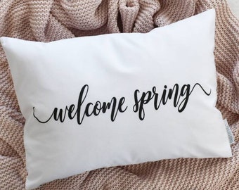 Welcome Spring, Farmerhouse Pillow Cover, rustic Pillow Cover, Spring pillow cover,12x20