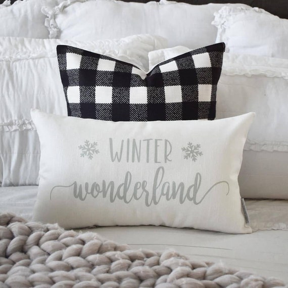 Christmas pillow cover, winter wonderland, farmhouse Christmas pillow, Vintage christmas, Christmas pillows 12x20