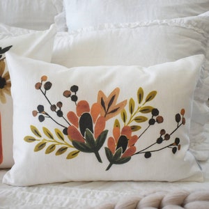 Fall Floral Pillow Cover – Autumn Leaf and Berry Throw Pillow – fall pillow cover– Rustic Farmhouse Cushion – Modern Fall Accent Pillow