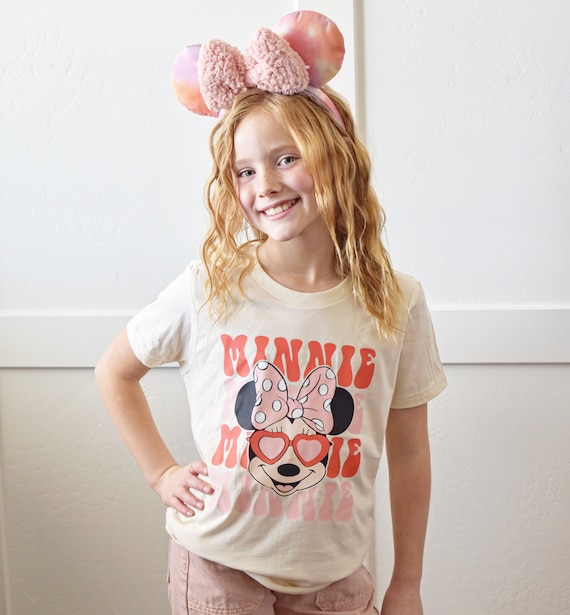 Retro Minnie Mouse T-Shirt: Toddler & Youth Sizes