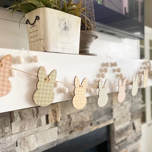 Easter decor, Peeps banner, peeps Garland,  Easter banner, Easter Garland, fireplace Decor, bunny garland