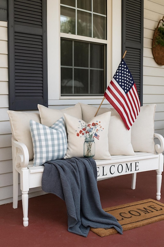 Patriotic Americana Pillow Cover: USA Flag Decor