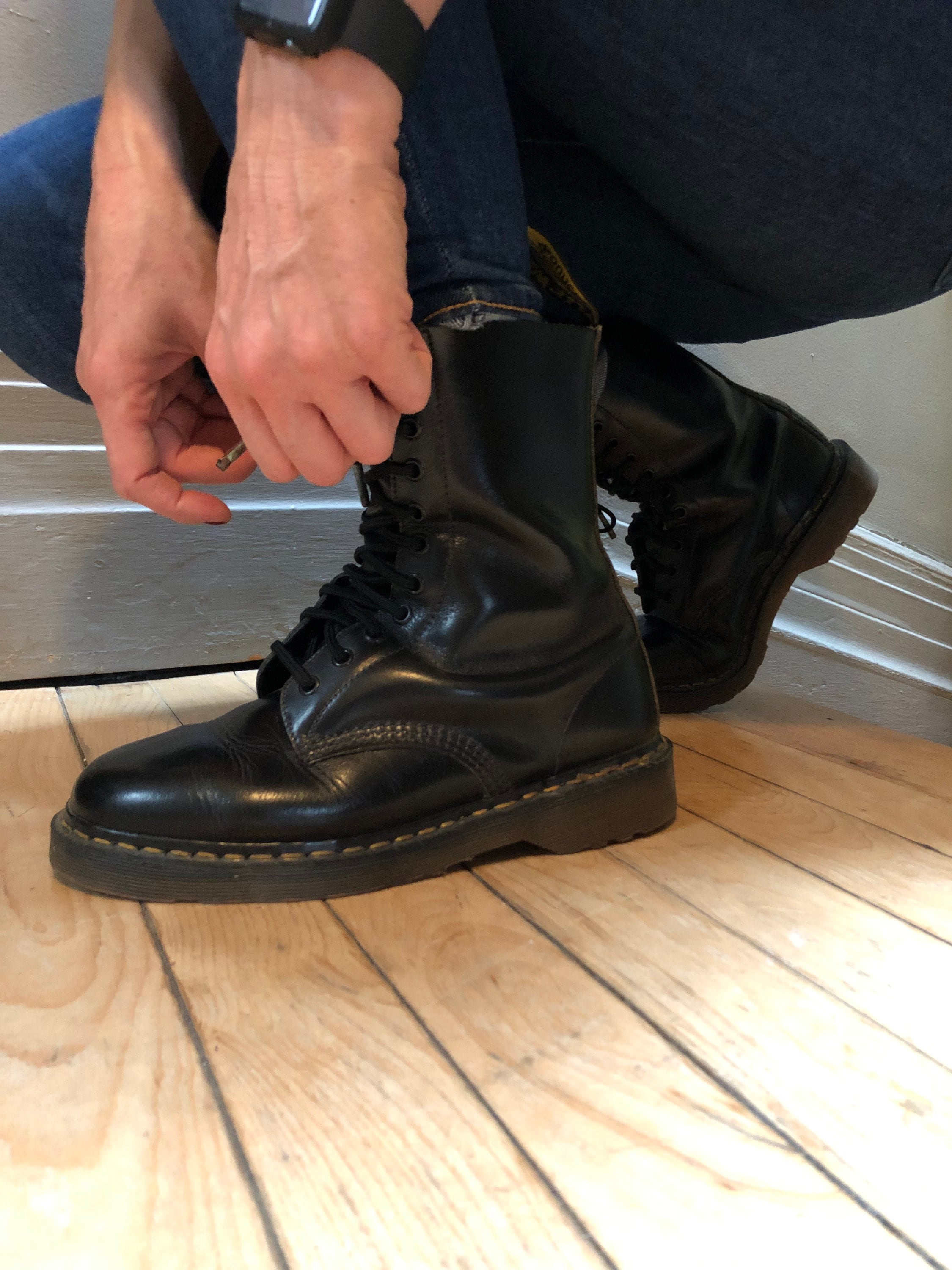 Vintage Leather Doc Martens Boots 10 Holes Size 9 - Etsy