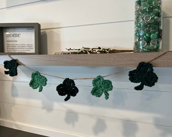 Shamrock Garland, St. Patrick’s Day Mantle/Shelf decor, 48” string w/ 5 shamrocks