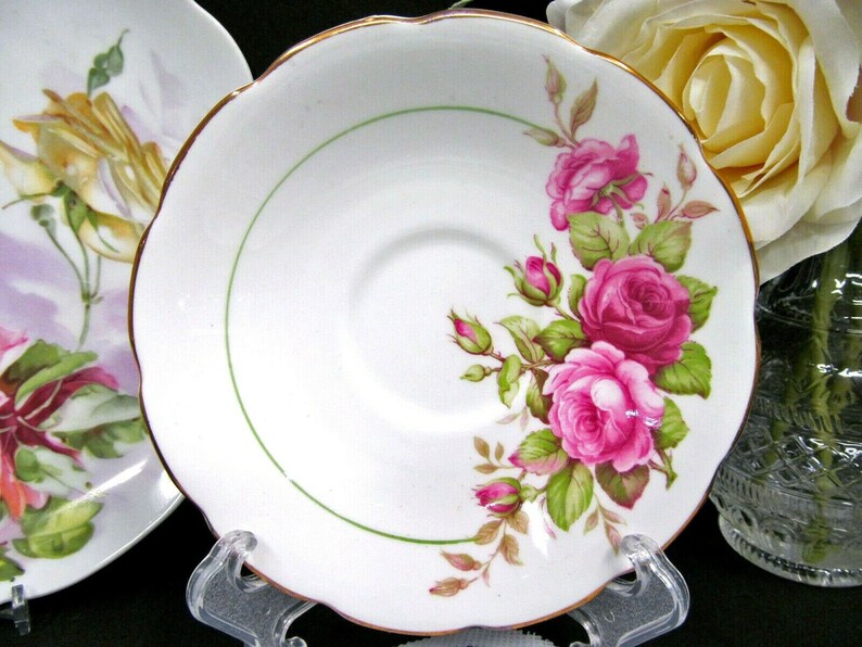 ROYAL STUART tea cup and saucer pink rose bouquet teacup England cup saucer