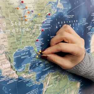 World Map Push Pin, USA National Parks included, Illustrated World Pin Map with Terrain Modeling - Professional Geographer, Cartographer