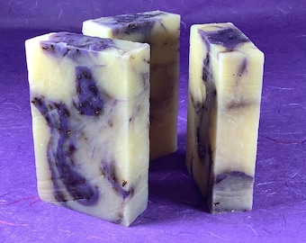 Lavender Lemongrass Soap Bar, Unique Swirl Design, Skin Smoothing Cleanser