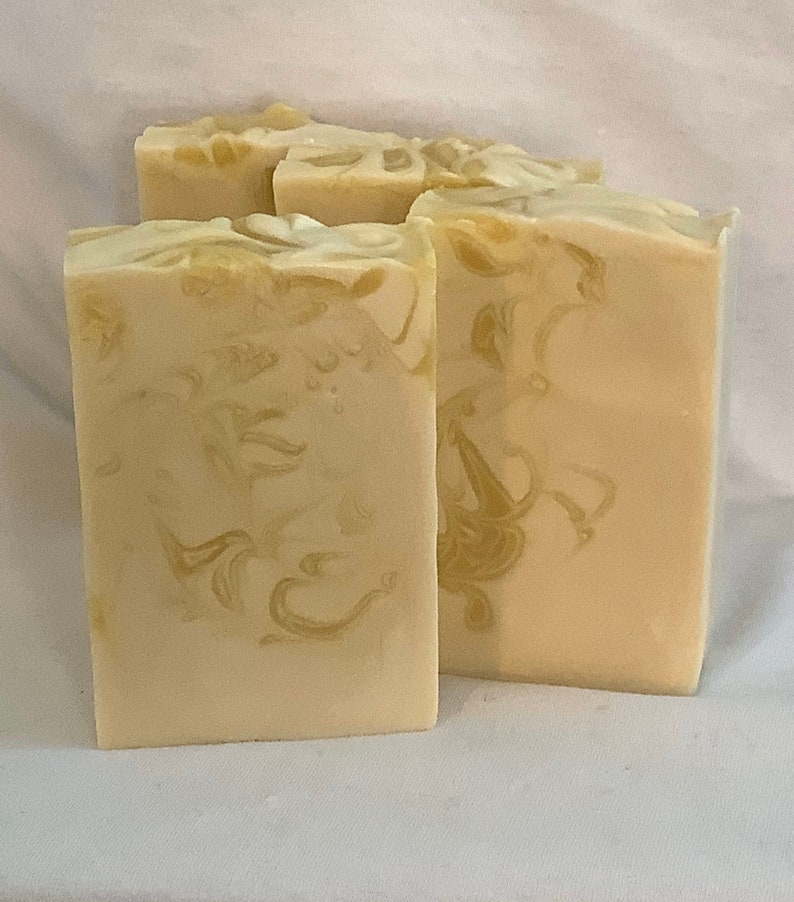 white flower soap