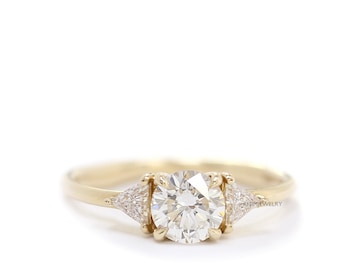 Round Diamond And Trillant Diamond 14K Gold Engagement Ring,3 Diamonds Simple Wedding Ring