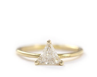 14k Solid Gold Triangle Shape Brilliant Cut Diamond Engagement Ring,Simple Diamond Engagement Ring