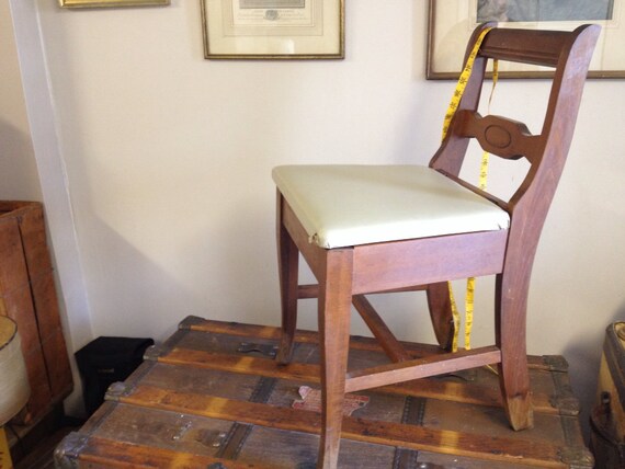 Items similar to The stradivaro line sewing chair singer ...