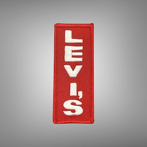 Levi's RED TAB ロゴ入りウッド看板 Vintage Style Levis Red Tab Embroidered Sew on Patch 3.5 X
