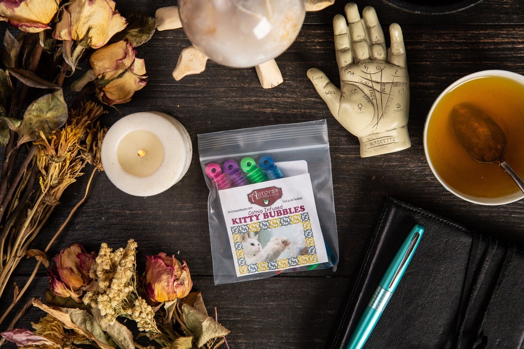 Catnip Bubbles,kitty Bubbles,catnip Infused Bubbles,homemade Cat Toys