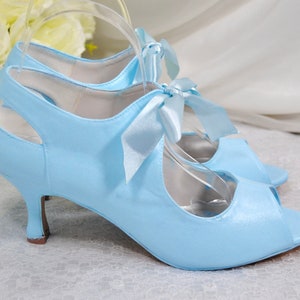 Beautiful Satin Bridal Shoes, Something Blue Wedding Boots, Vintage Style Low Heels for Women.