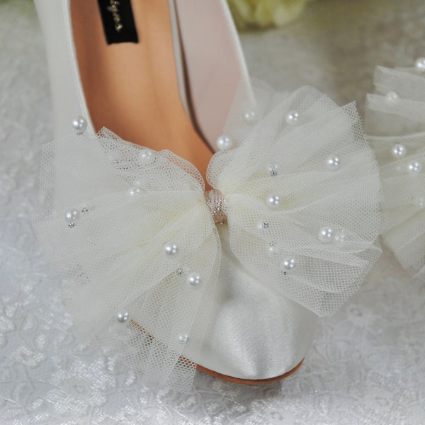 Shoe Bow Clips - Pearl Tulle Bridal Bow, Brooch for Shoes Heels Pumps Handmade Wedding Accessory, Tulle Bow, Ivory Pink