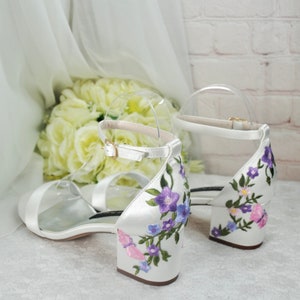 Ivory Satin Bridal Sandals with Floral Embroidery, Wedding Shoes with Ankle Strap, Bridal Shoes with Block Heel