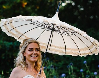 Wedding Umbrella, Frilled, Vintage Umbrella, Wedding Brolly Personalised, Rainy Wedding , Bridal Brolly, Bridal Umbrella