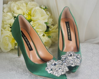 Green Satin Bridal Shoes with Crystal Embellishment, Wedding Heels for Bridesmaid Mother of the Bride Hen Party Engagement Guest Christmas