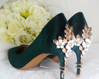 Zapatos de boda de terciopelo verde con 'flor de cerezo', zapatos de novia adornados, tacones de boda para novia, fiesta de invierno de Navidad despedida de soltera tacones