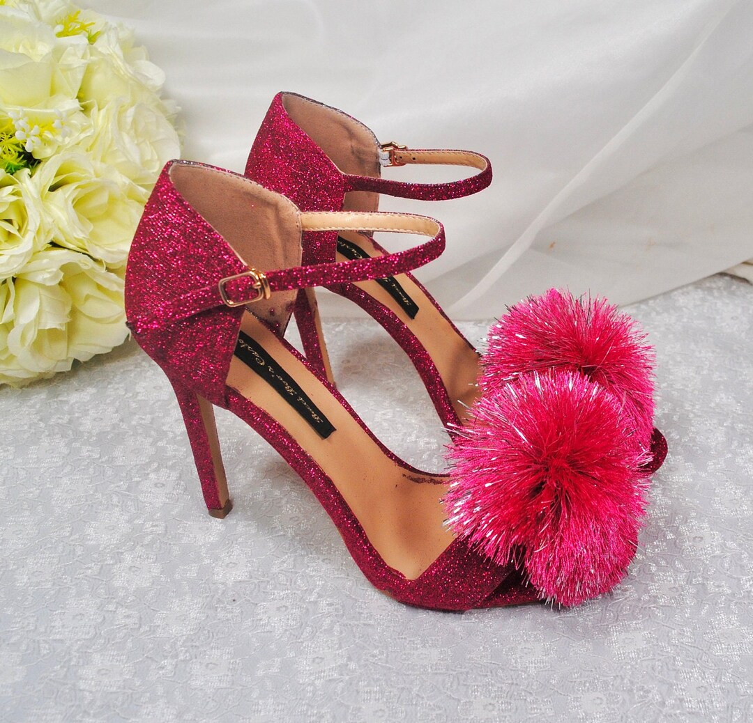 Prachtige roze glitter sandalen leuke naaldhakken met PomPom - Etsy België