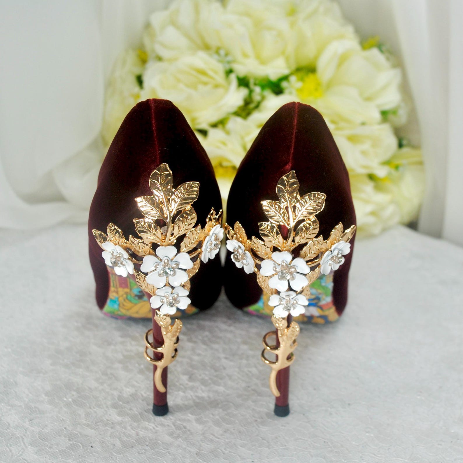 HIGH HEEL 10 MULE IN CHERRY RED VELVET WITH BOW main image 1
