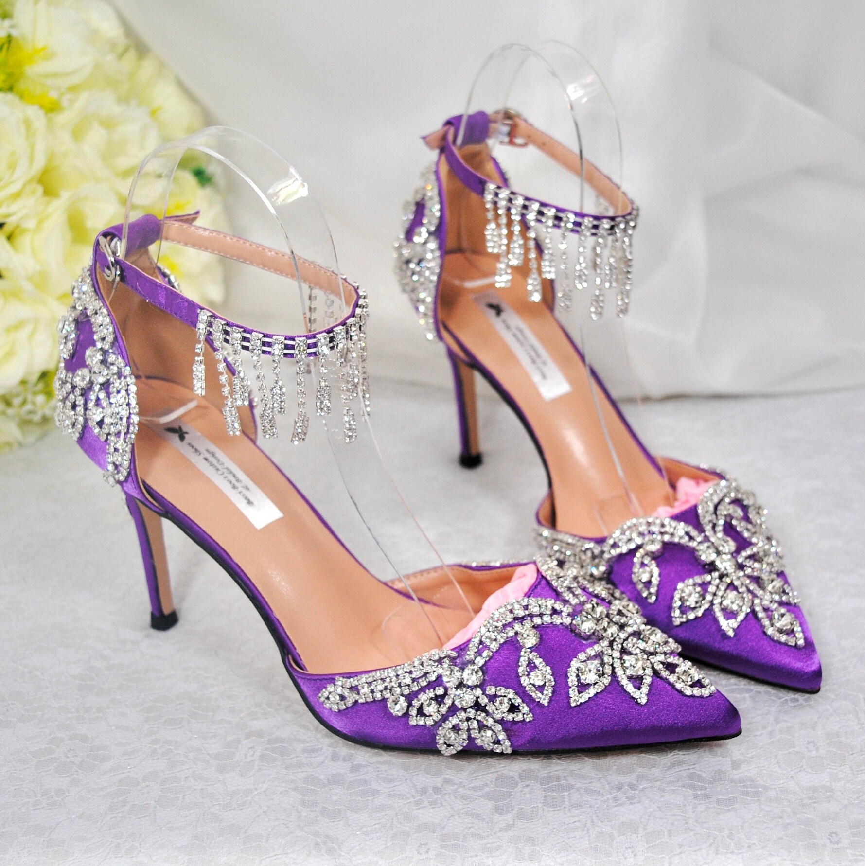 Purple wedding 2025 shoes with rhinestones