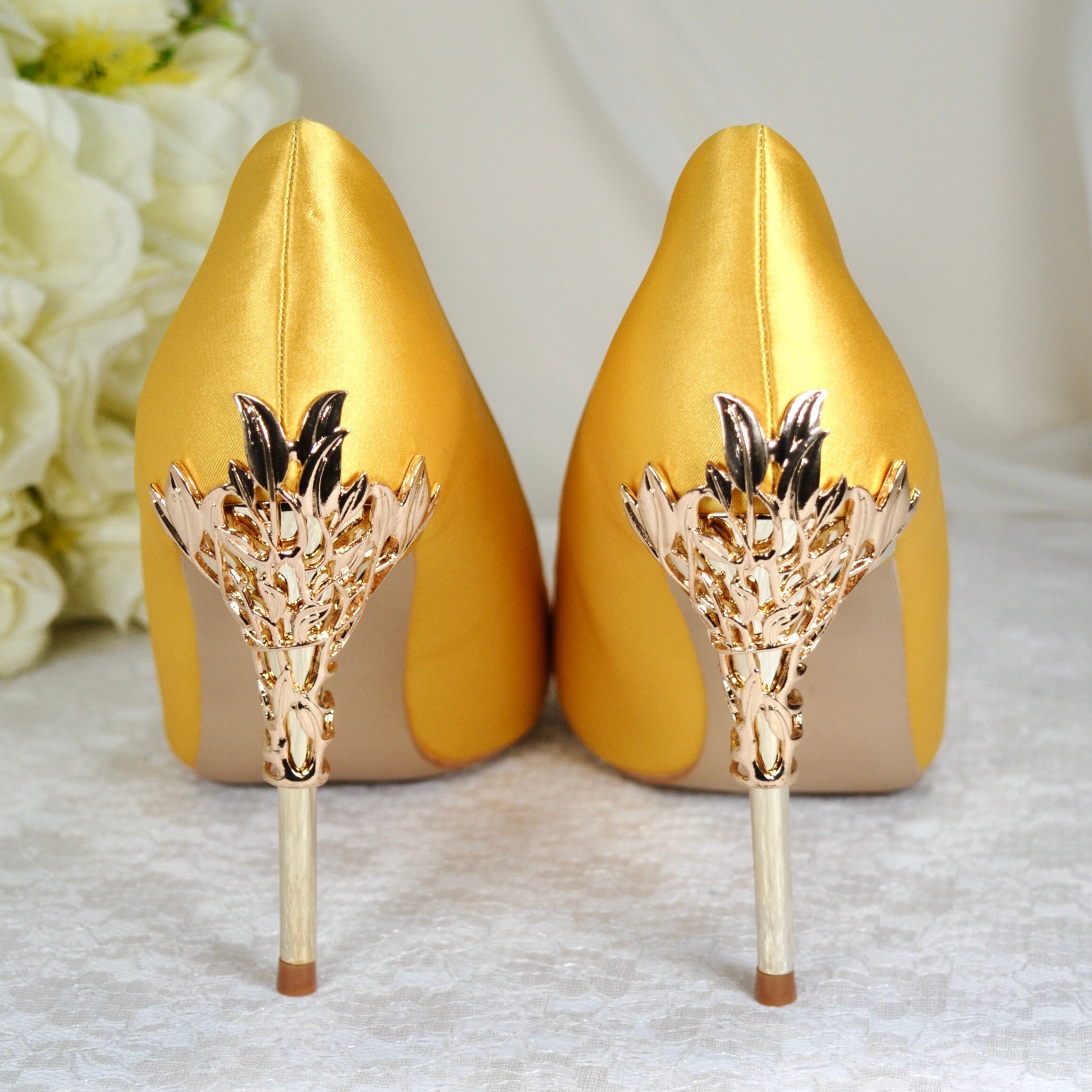 Yellow pumps for wedding outlet
