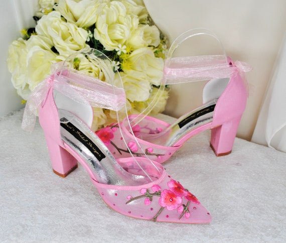 Scarpe con tacco alto a punta da donna, scarpe da festa eleganti con velo  di raso