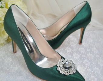 Green Satin Wedding Shoe with Crystal Embellishment, Emerald Green Heels, Stiletto Heel for Bride, Bridal Pumps, Women's Wedding Shoes