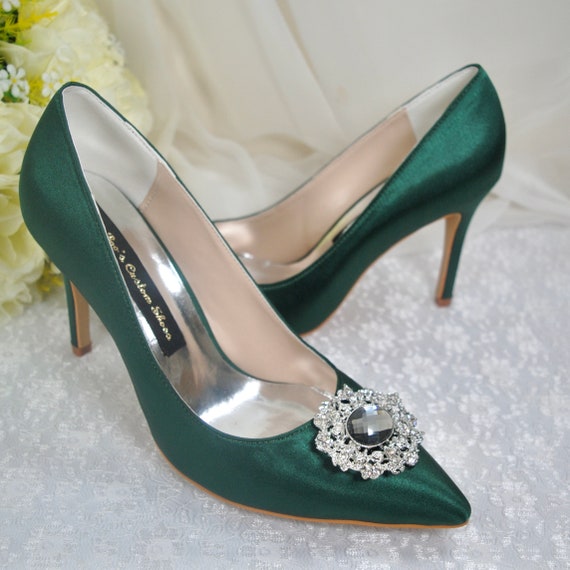 19+ Emerald Green Heels Wedding