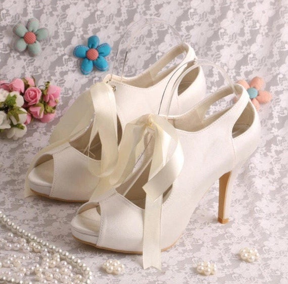 Satin Bridal Shoes Vintage Style Custom Wedding Shoes Peep - Etsy Canada