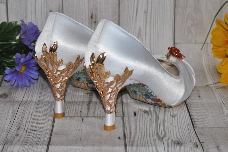 low kitten heel shoes