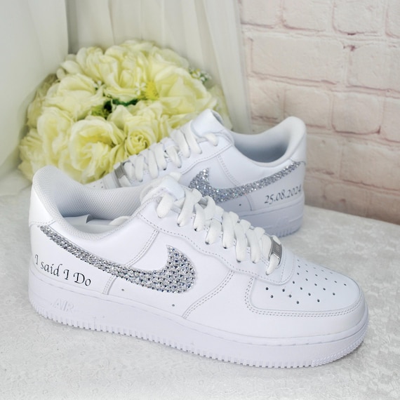 nike force 1 trainers