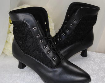 Black or White Wedding Boots Low Heels Bridal Shoes for Bride, Bridesmaids