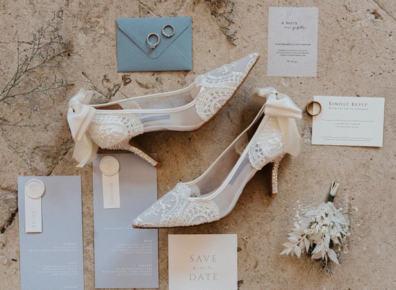Buy Blush Pink Lace Wedding Shoes for Bride With Low Heels Online in India  - Etsy