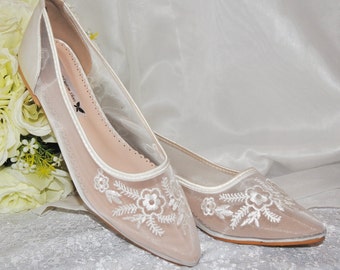 Bridal White, Ivory Pointy Toe Flats with Floral Embroidery, Wedding Shoes, Bridesmaid Shoes, Flat Wedding Shoe