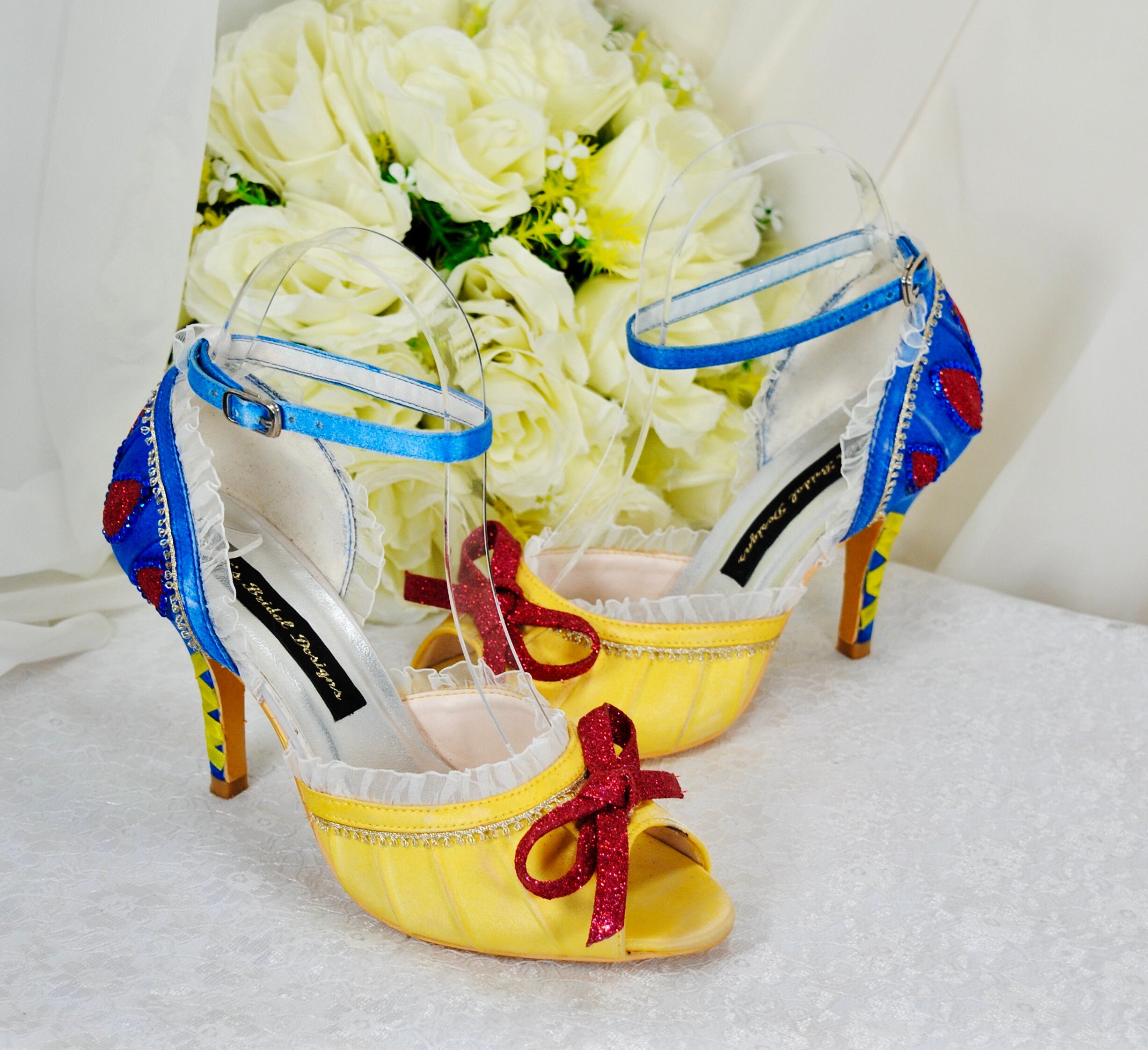 Snow White Heels