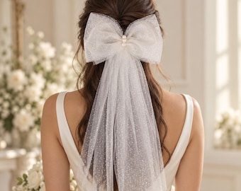 Sparkle Tulle Bridal Bow: Alternative Wedding Veil with Pearls