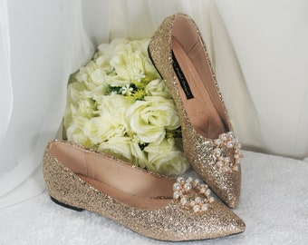 Champagne gouden glitter bruidsschoenen: parel trouwschoenen