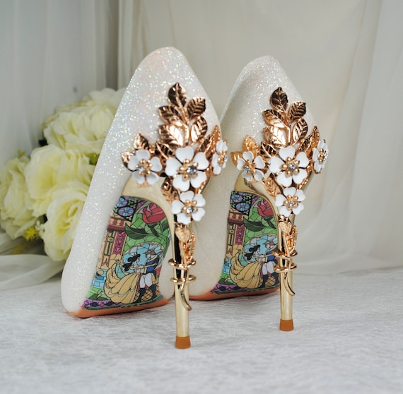 Buy Handmade Bridal Shoes, Light Gold With Beautiful Filigree Vines, Wedding  Shoes for Bride Online in India - Etsy