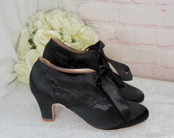 Bottines en satin noir à talons carrés, bottines en dentelle de style vintage, chaussures de mariage
