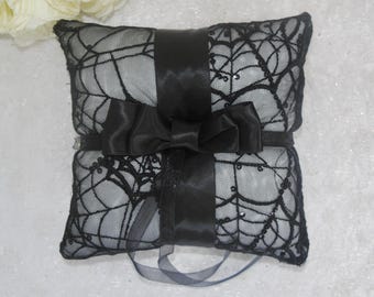 Gothic Wedding, Halloween Ring Pillow: Sparkling Cobweb Spider Bridal Rings