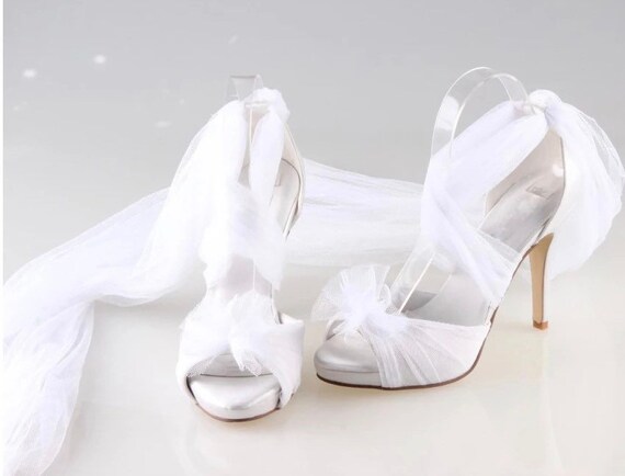 beautiful bridal shoes