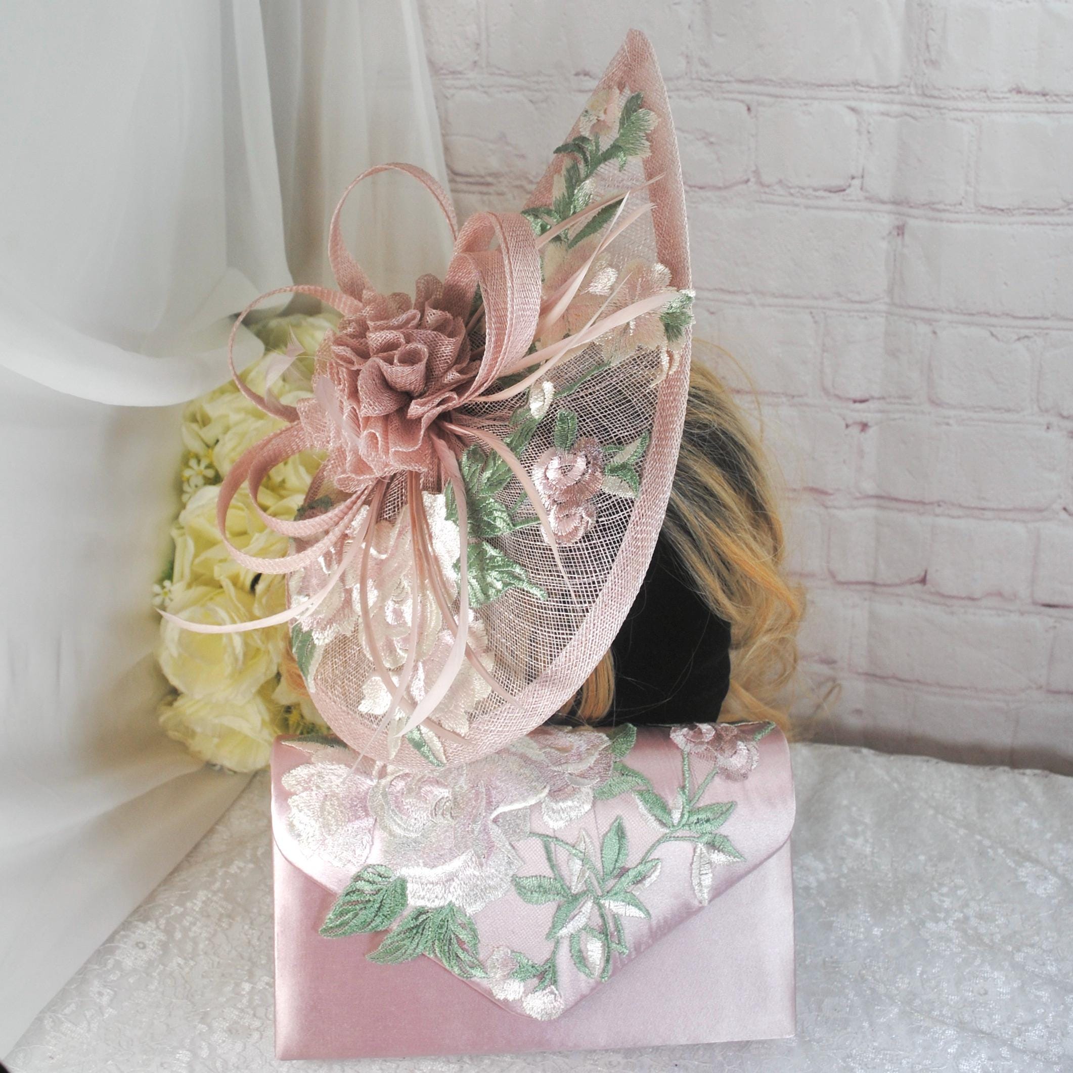 Pink Fascinator Hat and Clutch Bag Set: Floral Embroidered  display picture 1