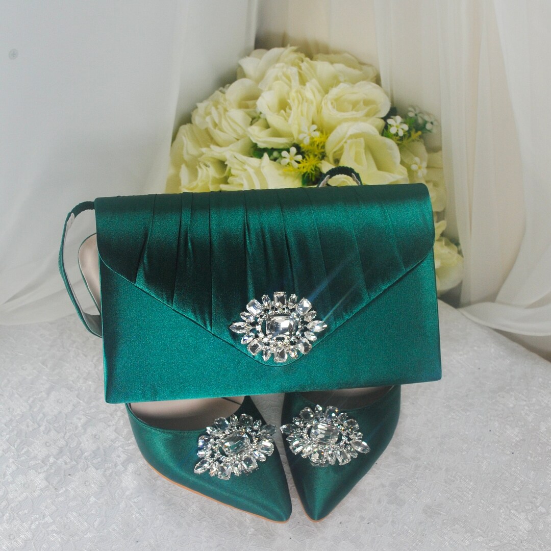 Beautiful Crystal Shoe Clips and Matching Bag Handmade Clip for Shoes