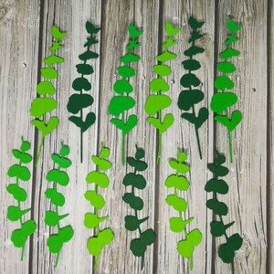 Feuilles de papier découpées - Feuilles de papier découpées - Feuilles de papier - Feuilles de papier découpées - Papier cartonné Feuilles - Feuilles blanches - Feuilles jaunes - Feuilles