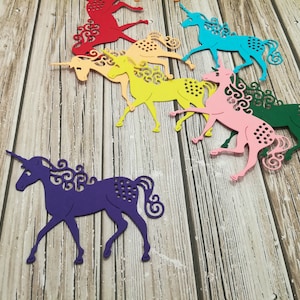 Papier licorne découpé - Papier découpé licorne - Papiers licornes - Papier découpé - Papier cartonné licorne - Licorne rose - Licorne jaune - Licorne